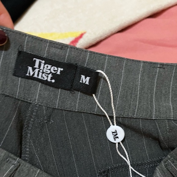 Tiger Mist Grey Pinstripe Wide Leg Pants, size M - Picture 5 of 7